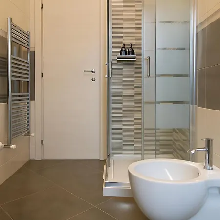 Urban Chic - Private Lingotto-mirafiori بيت ضيافة 4*